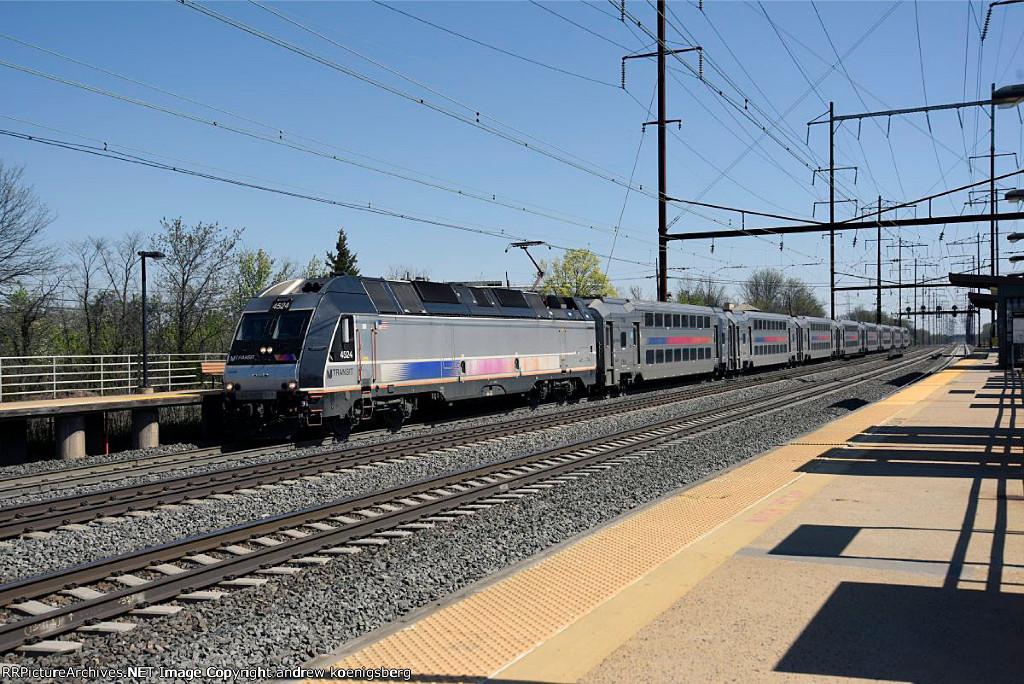 NJT 4524